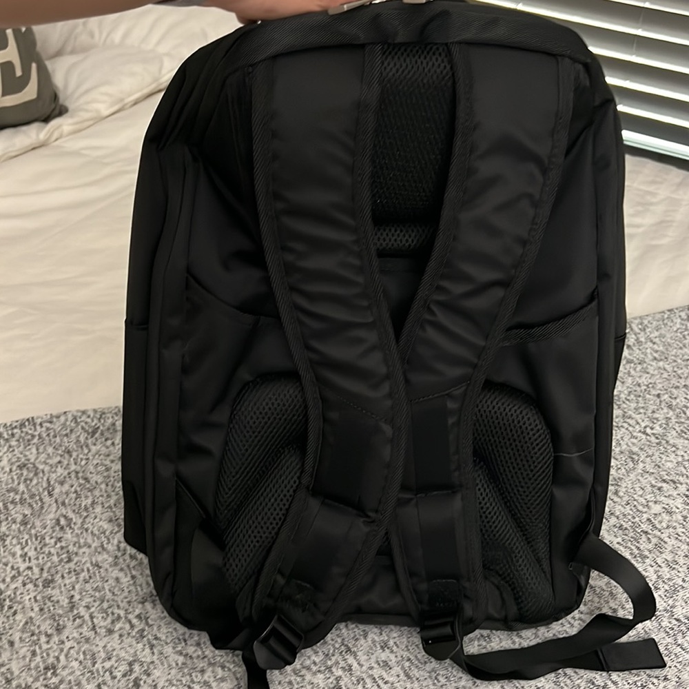 Laptop Backpack - Picture 3 of 7
